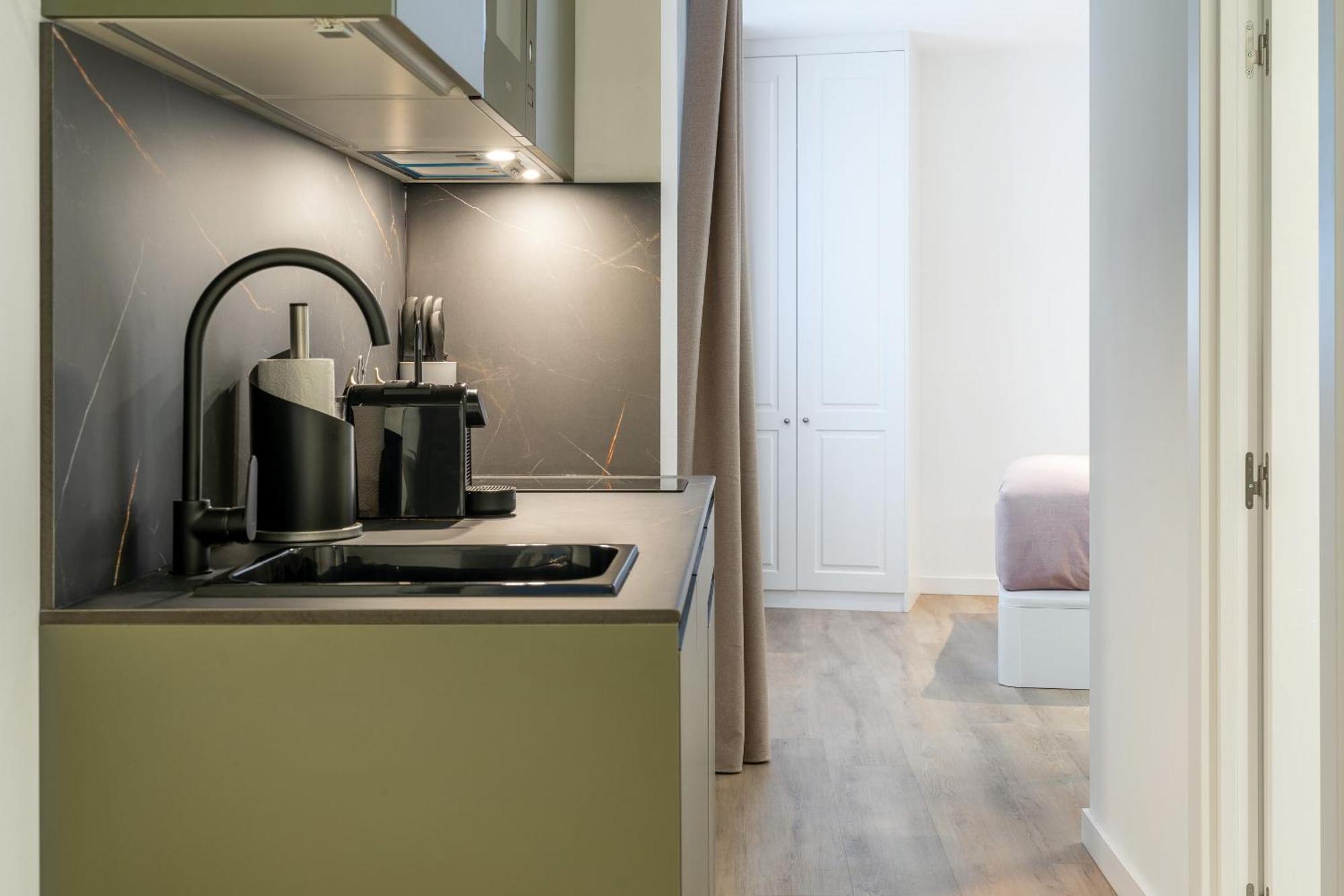 Limehome Malaga Calle Victoria Phòng bức ảnh